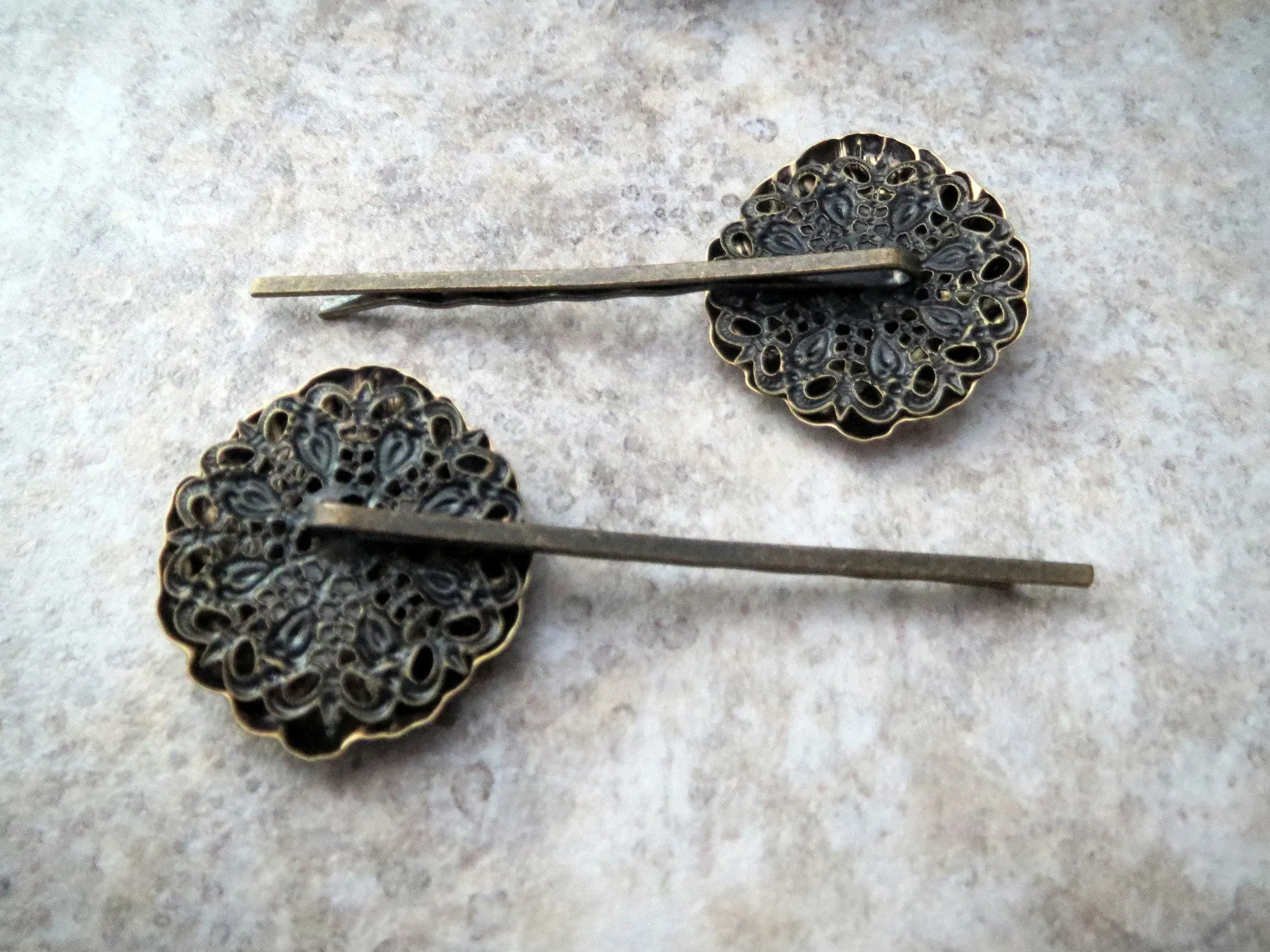 Handmade Antique Bronze Lion Brass Bobby Pins